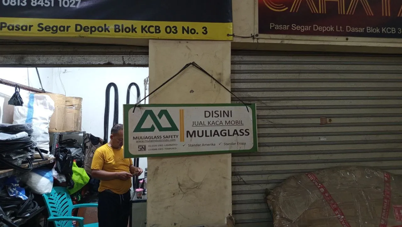 Penggantian Kaca Mobil Pecah